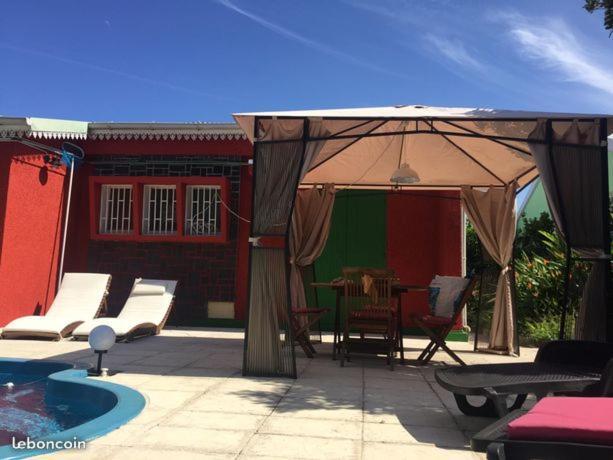 Vyvyrun974 Apartment Les Cocos ภายนอก รูปภาพ